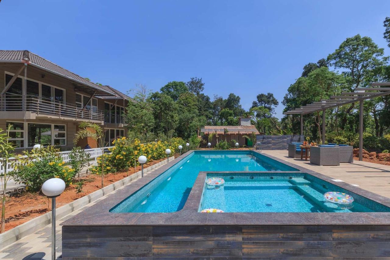 Coffee & Mist Luxury Villa- Comp Breakfast, Pool, Lounge, And Coffee Estate By Stayvista มาดิเครี ภายนอก รูปภาพ